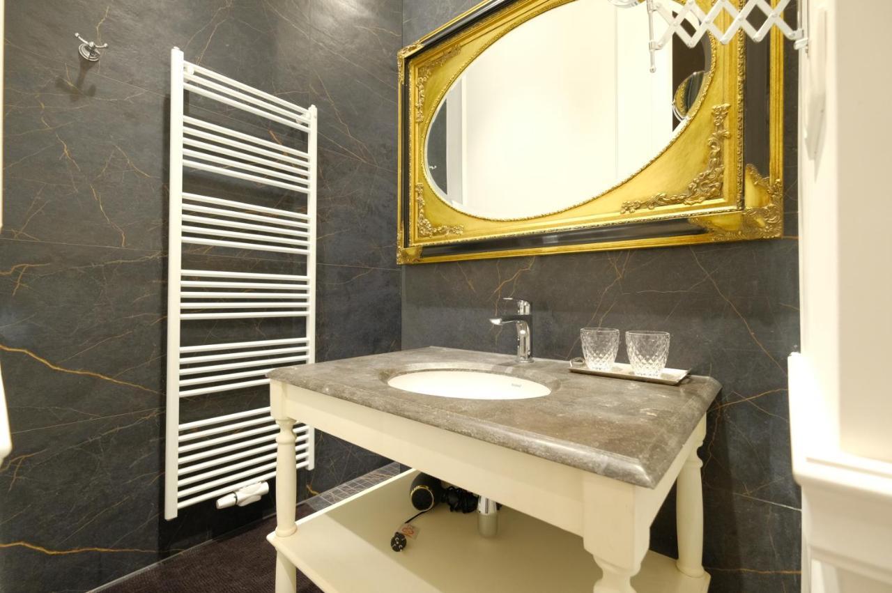 Suite la Duchesse Mons Extérieur photo